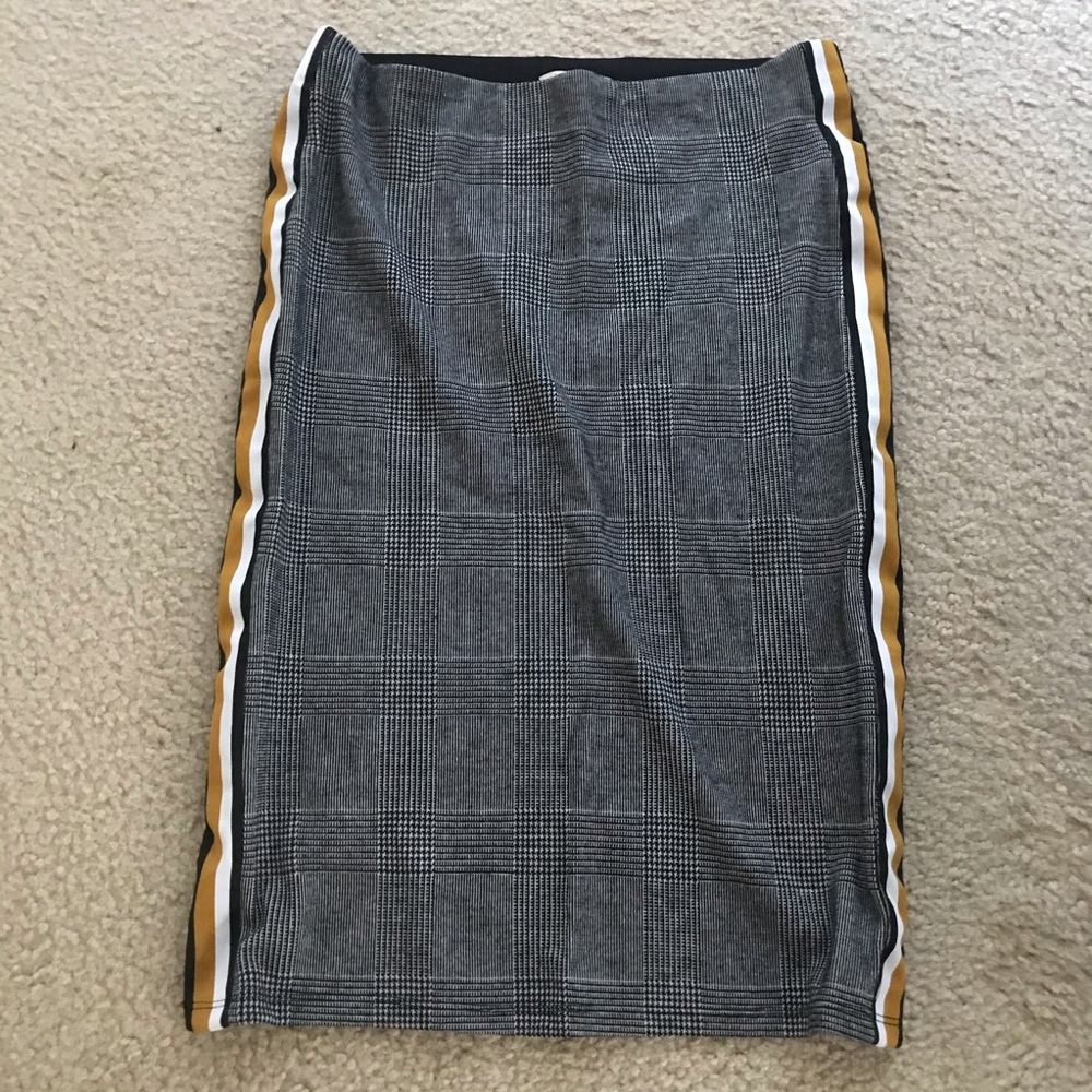 Zara Plaid Midi Skirt